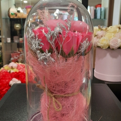 Композиции из мыльной розы в колбе