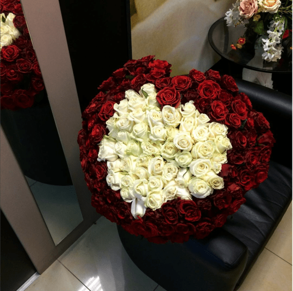 Букет в виде сердца 101 роза (50см)