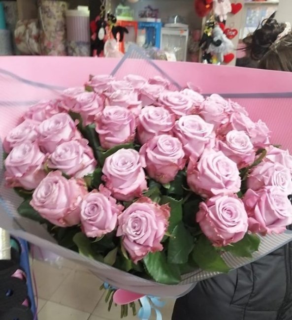 Роза Маритим. Букет из 35 роз. Высота 50 см