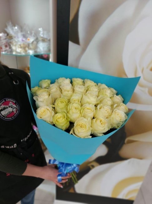 Роза Ивана. Букет из 25 роз. Высота 50 см